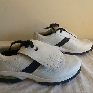 Women’s Nike Leather Golf Shoes Size 7 M EUC